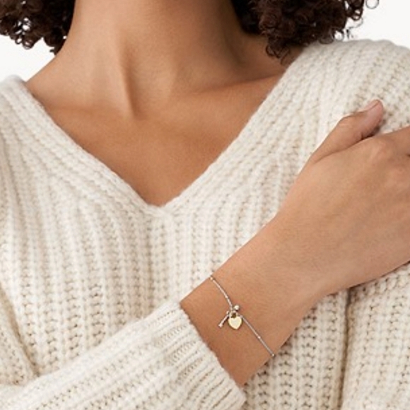 Fossil Archival Two-Tone Stainless Steel Heart Chain Bracelet + Fossil Jwlry Bag - Picture 4 of 6